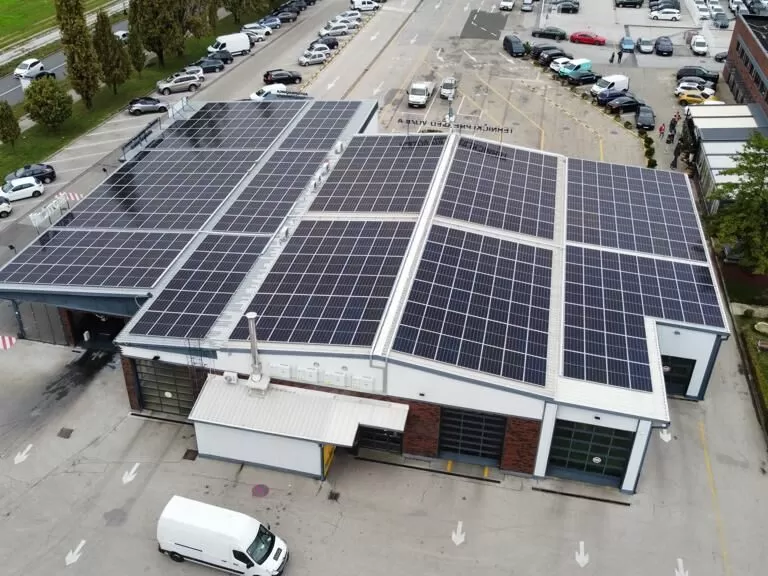 Solceller i Borlänge: Fördelar och installation av solenergi Solceller i Borlänge: Fördelar och installation av solenergi - Installation av Solceller