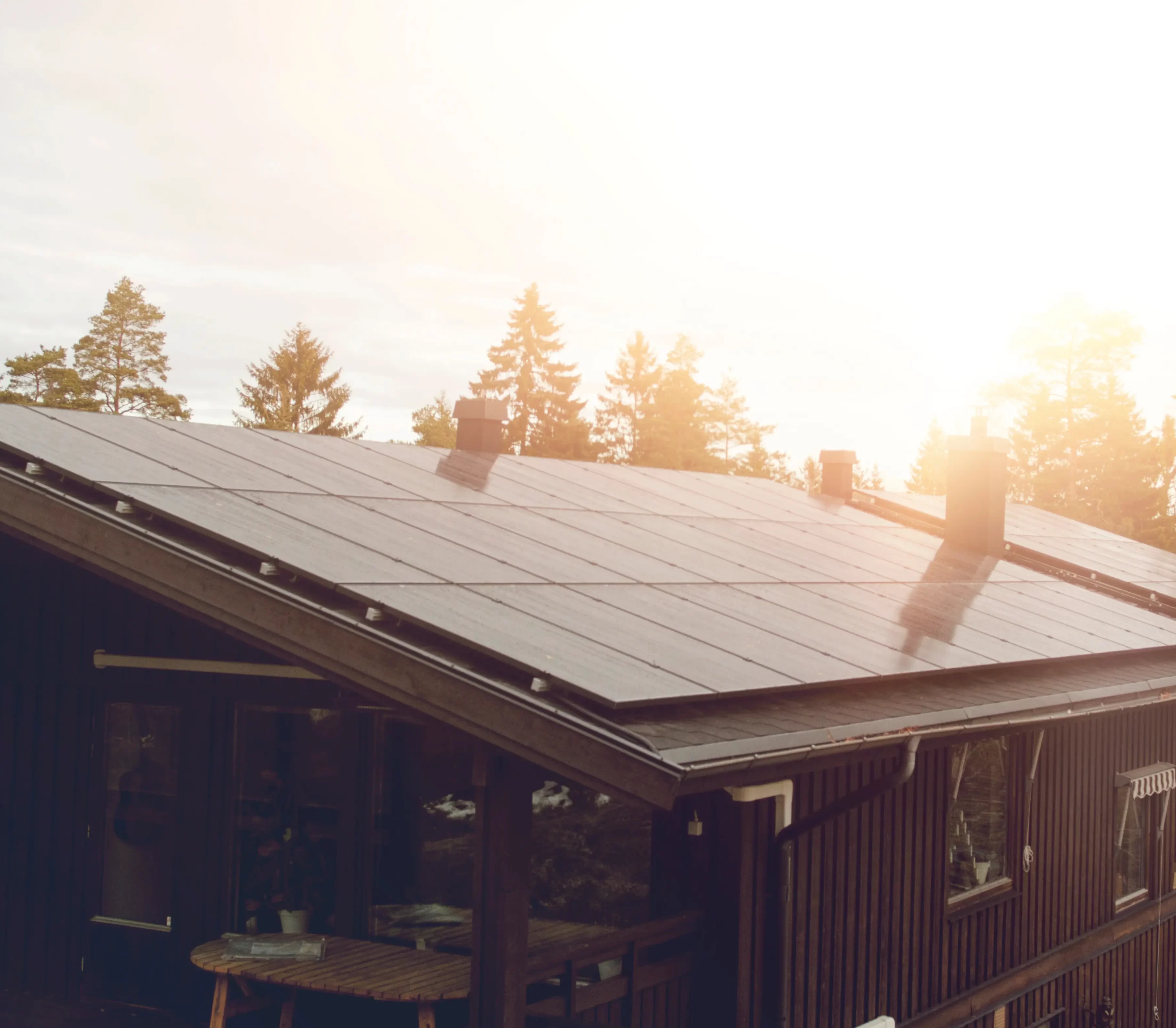 Optimal placering av solpaneler efter väderstreck för maximal energiutvinning - Installation av Solceller