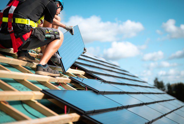 Effektiv användning av solceller i Västerbotten Effektiv användning av solceller i Västerbotten - Installation av Solceller