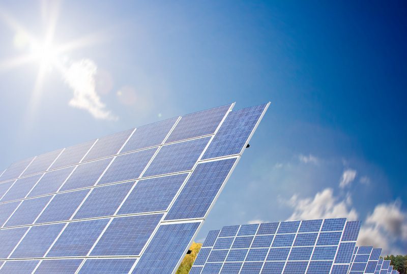 Effektiv Solenergi med Solar Sverige AB Effektiv Solenergi med Solar Sverige AB - Installation av Solceller